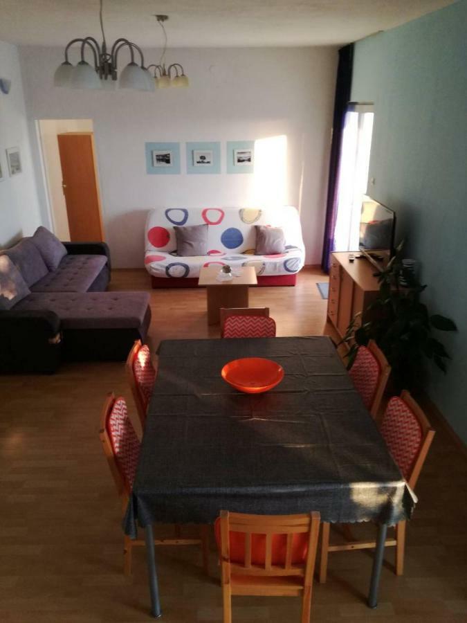 Вилла House Zara Масленица Экстерьер фото